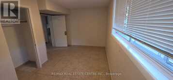 18 HIGH STREET | Waterloo Ontario | Slide Image Two