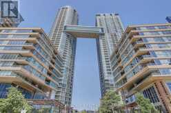 4011 - 21 ICEBOAT TERRACE | Toronto Ontario | Slide Image Eighteen