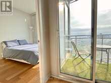 4011 - 21 ICEBOAT TERRACE | Toronto Ontario | Slide Image Eight