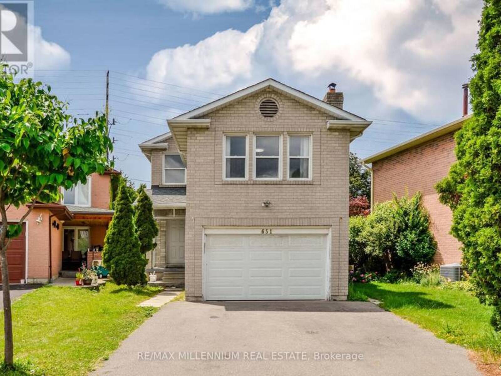 651 SHETANI PLACE, Mississauga, Ontario L5B 2Z7