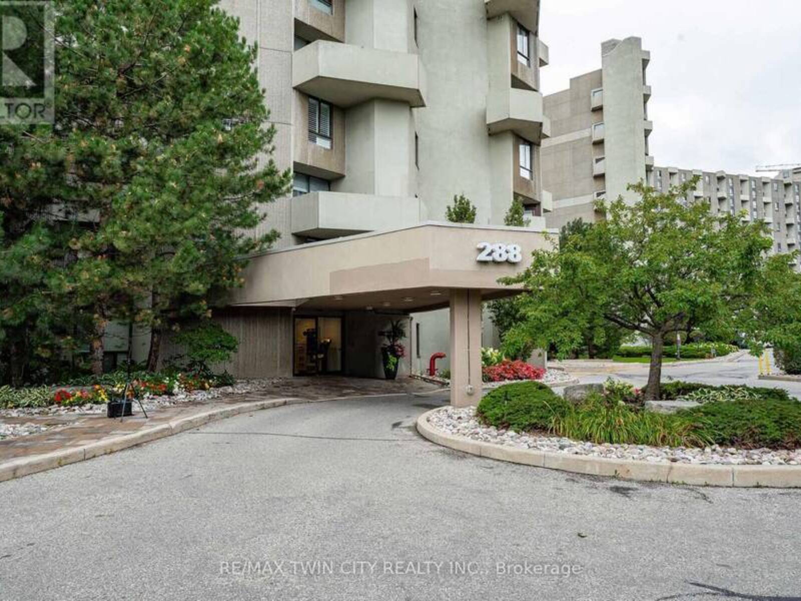 A32 - 288 MILL ROAD, Toronto, Ontario M9C 4X7