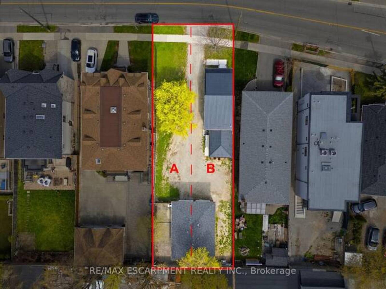 1049 GLENCAIRN AVENUE, Toronto, Ontario M6B 2B1