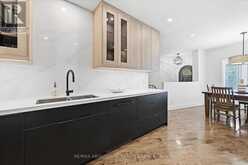 25 SOUTHWIND TERRACE | Oakville Ontario | Slide Image Ten