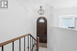 25 SOUTHWIND TERRACE | Oakville Ontario | Slide Image Four