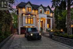 148 MUNRO BOULEVARD | Toronto Ontario | Slide Image One