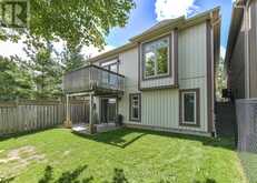 10 CANTERBURY CIRCLE | Orillia Ontario | Slide Image Three