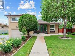 12 CANDLEWOOD CRESCENT Toronto Ontario, M3J 1G8