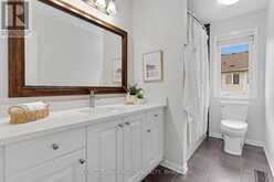 32 CHASE CRESCENT | Cambridge Ontario | Slide Image Thirty