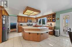 225 PARK ROAD S | Grimsby Ontario | Slide Image Twelve