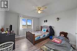 225 PARK ROAD S | Grimsby Ontario | Slide Image Thirty-two