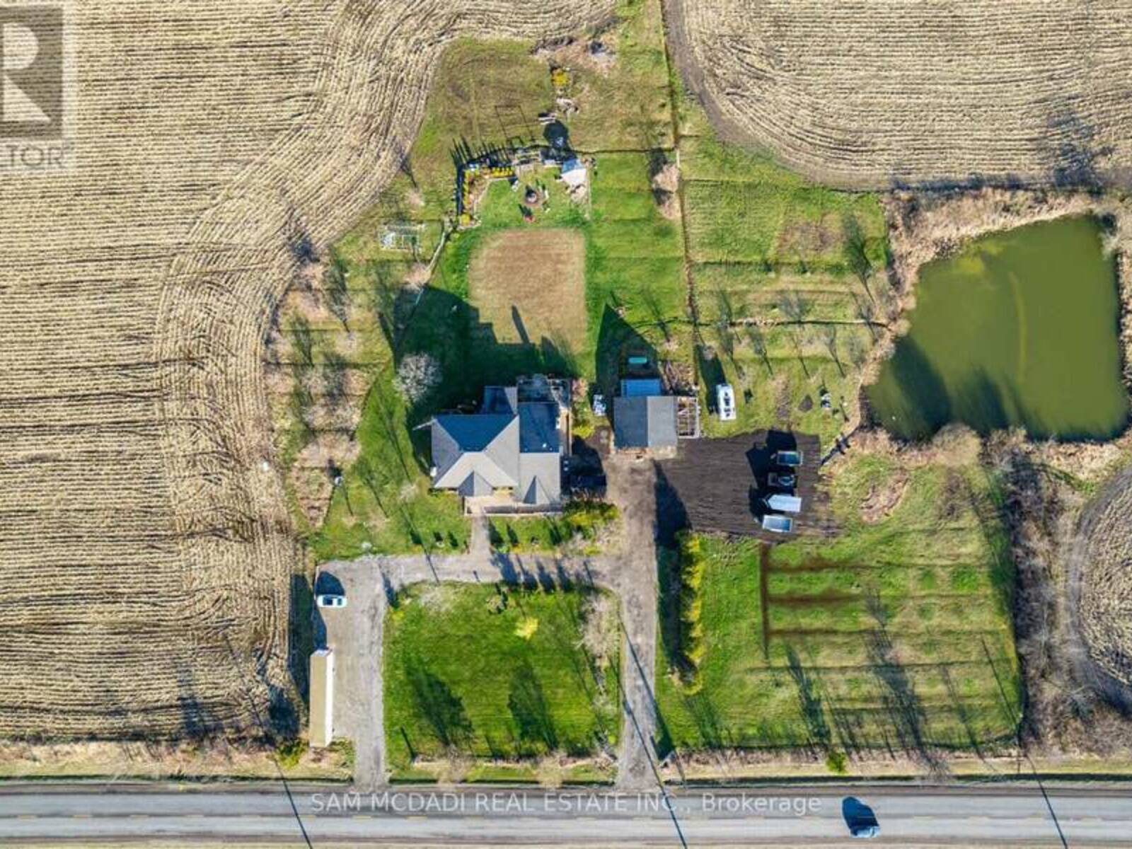 225 PARK ROAD S, Grimsby, Ontario L3M 4E7