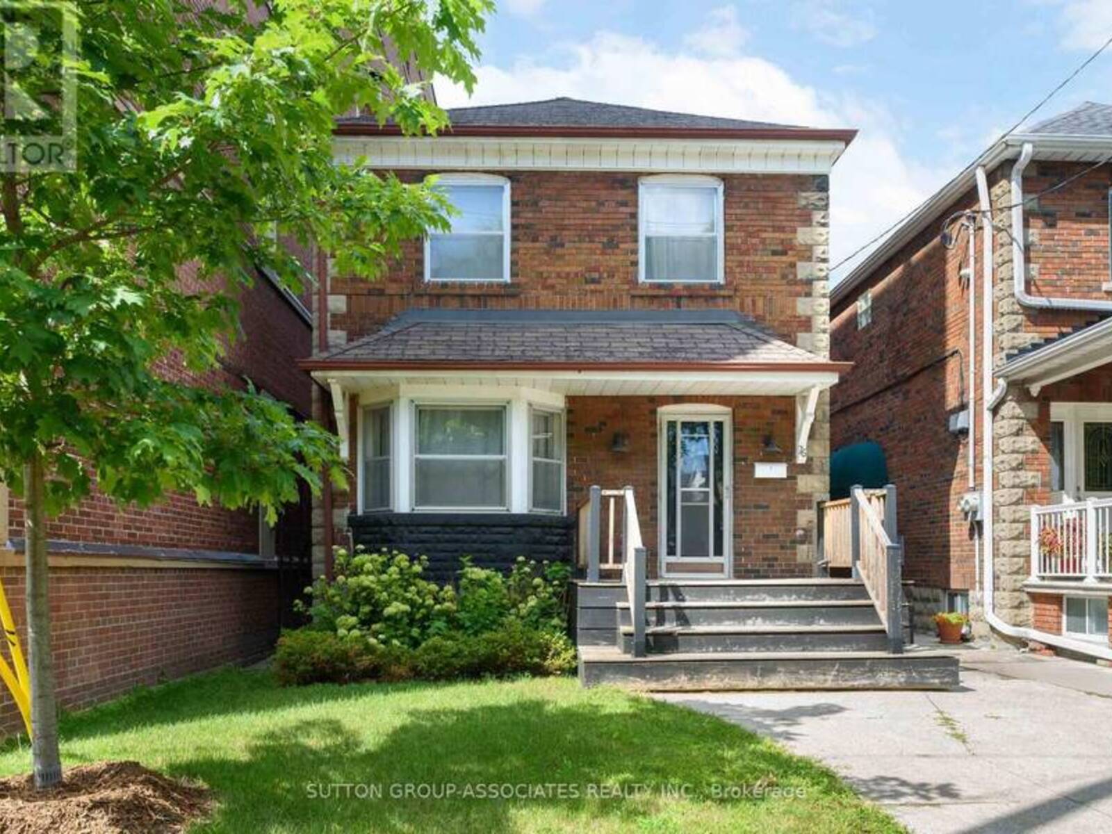 76 ST ANNES ROAD, Toronto, Ontario M6J 3J9