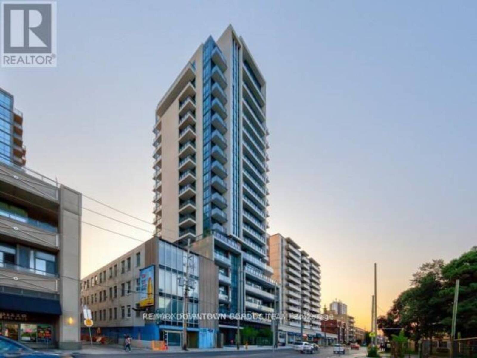 303 - 1486 BATHURST STREET, Toronto, Ontario M5P 3G9