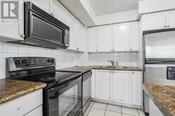 525 - 3888 DUKE OF YORK BOULEVARD | Mississauga Ontario | Slide Image Twelve