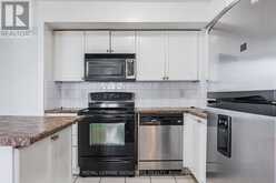 525 - 3888 DUKE OF YORK BOULEVARD | Mississauga Ontario | Slide Image Thirteen