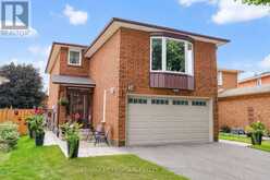 38 LANGHOLM COURT | Brampton Ontario | Slide Image Ten