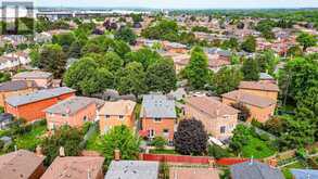 38 LANGHOLM COURT | Brampton Ontario | Slide Image Five