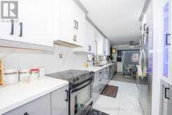 22 FOXACRE ROW | Brampton Ontario | Slide Image Nine