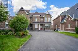 8 MITCHELL CRESCENT | Mono Ontario | Slide Image Two