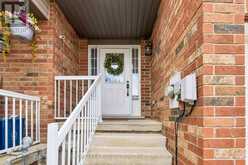 222 SOPHIA CRESCENT | Kitchener Ontario | Slide Image Four