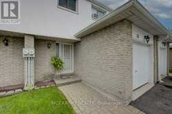 22 - 325 WILLIAM STREET | Shelburne Ontario | Slide Image Four