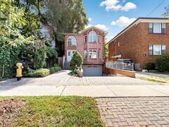 15 WOODVILLE AVENUE Toronto Ontario, M4K 2J5