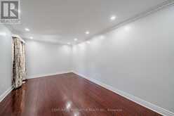93 WILLIAM HONEY CRESCENT | Markham Ontario | Slide Image Ten