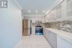 93 WILLIAM HONEY CRESCENT | Markham Ontario | Slide Image Seven