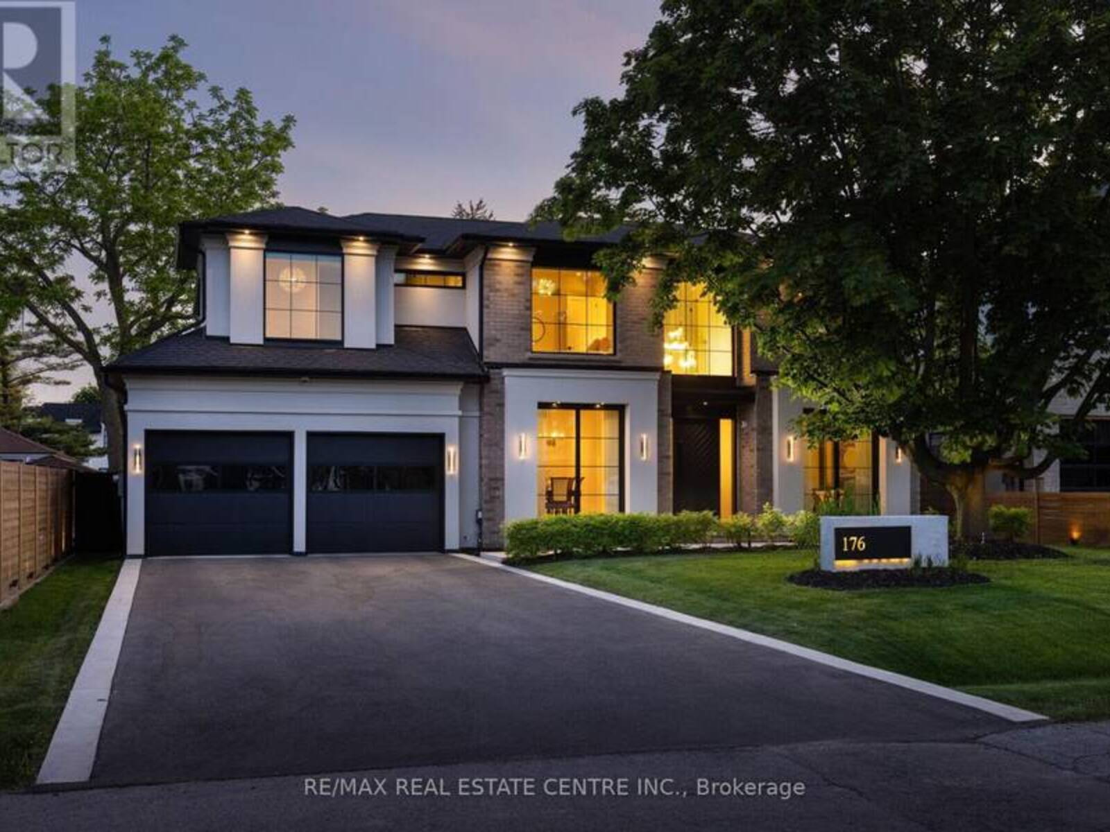 176 WEYBOURNE ROAD, Oakville, Ontario L6K 2T7