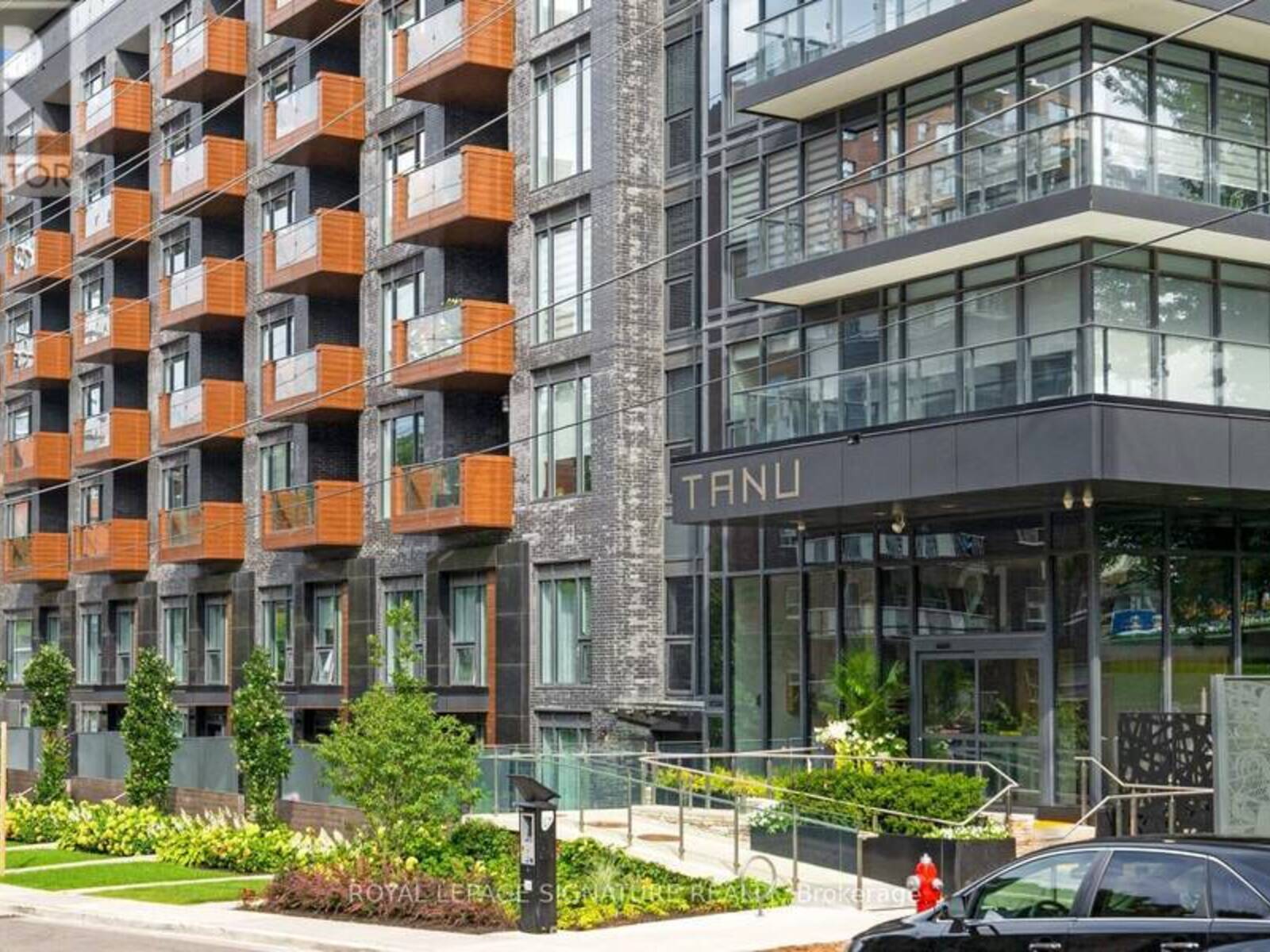 1103 - 21 PARK STREET E, Mississauga, Ontario L5G 1L6