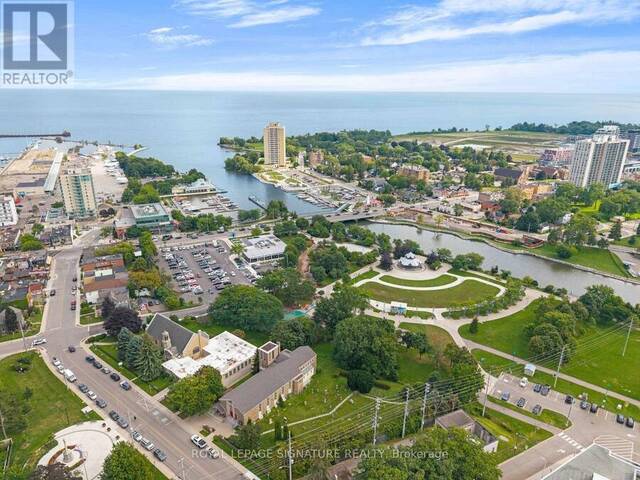1103 - 21 PARK STREET E Mississauga Ontario, L5G 1L6 - 2 Bedrooms Condo For Sale