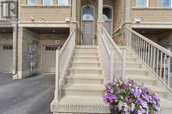 74 LAGUNA VILLAGE CRESCENT | Hamilton Ontario | Slide Image Six