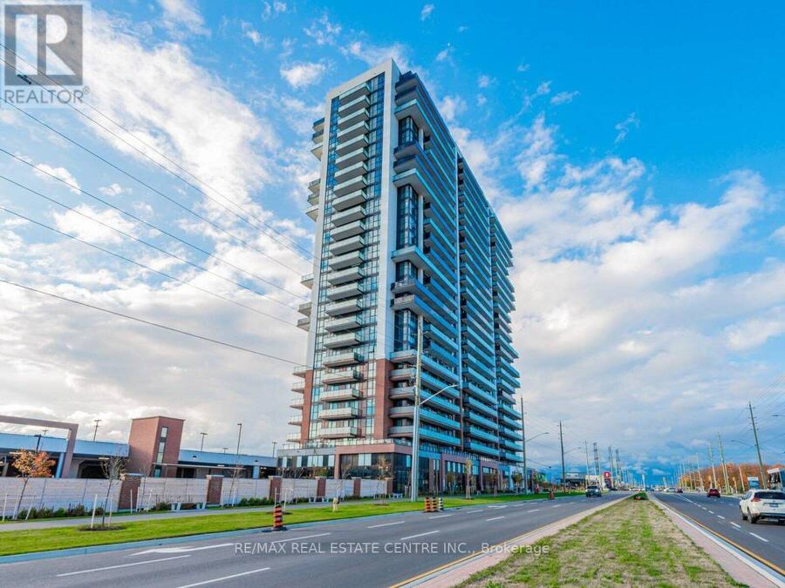2115 - 2550 SIMCOE STREET, Oshawa, Ontario L1L 0R5