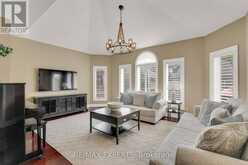 255 MATTHEW DRIVE | Vaughan Ontario | Slide Image Eight