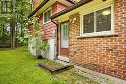 11 ALDERGROVE CIRCLE | Barrie Ontario | Slide Image Four