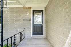 10 KAREN CRESCENT | Orillia Ontario | Slide Image Four