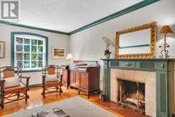 65 DUNEDIN DRIVE | Toronto Ontario | Slide Image Thirteen