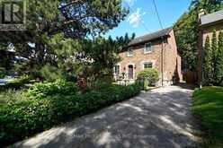 65 DUNEDIN DRIVE | Toronto Ontario | Slide Image Two