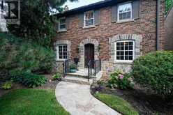 65 DUNEDIN DRIVE | Toronto Ontario | Slide Image Five