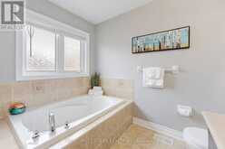 3 LISSON CRESCENT | Brampton Ontario | Slide Image Thirty-three