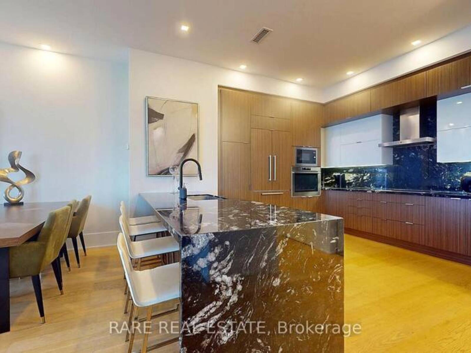 4902 - 300 FRONT STREET W, Toronto, Ontario M5V 0E9