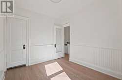 220 WESTMOUNT AVENUE | Toronto Ontario | Slide Image Sixteen