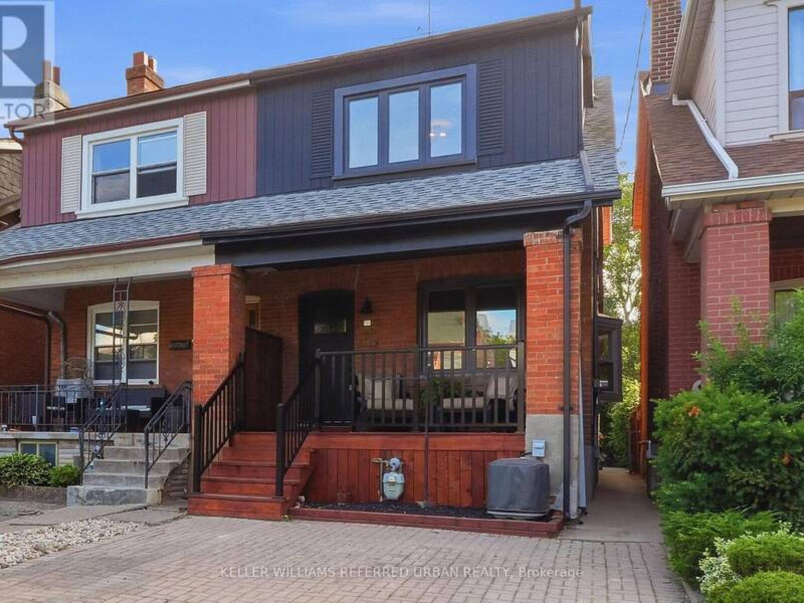 220 WESTMOUNT AVENUE, Toronto, Ontario M6E 3M8