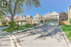 62 GREENCROFT CRESCENT | Markham Ontario | Slide Image Four