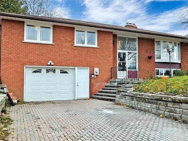 259 SIMCOE ROAD Bradford West Gwillimbury Ontario, L3Z 1Y5 - 4 Bedrooms Home For Sale
