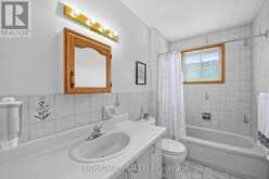 10 JOEL AVENUE | Georgina Ontario | Slide Image Eighteen