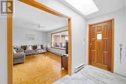10 JOEL AVENUE | Georgina Ontario | Slide Image Six