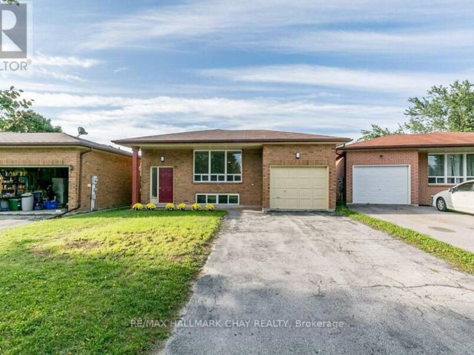 3 BUCHANAN STREET, Barrie, Ontario L4M 6B7