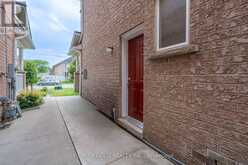 409 FERNFOREST DRIVE | Brampton Ontario | Slide Image Thirty-five