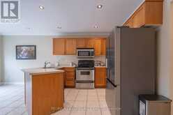 409 FERNFOREST DRIVE | Brampton Ontario | Slide Image Seven